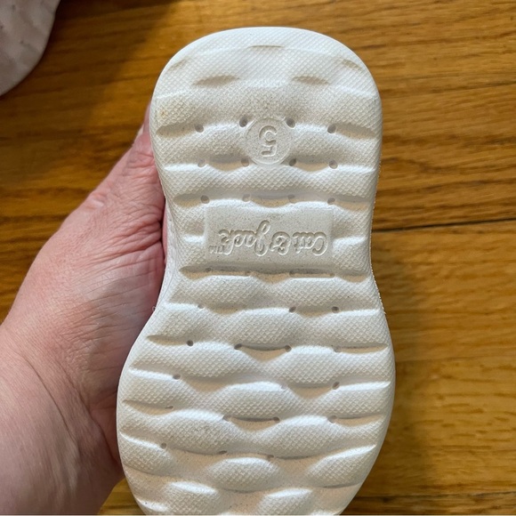 Cat & Jack | Pink Velcro Toddler Sneakers | Toddler sz 5 - Picture 6 of 9